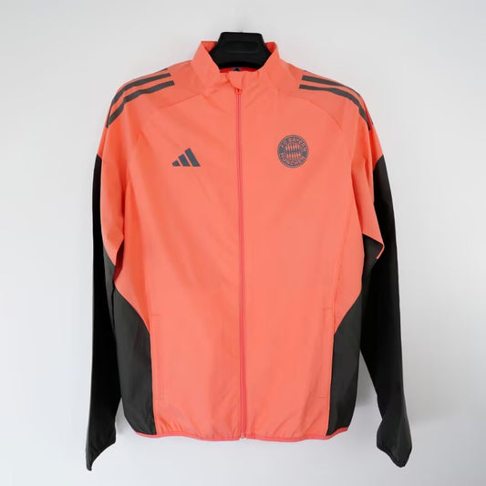 25/26 Bayern Pink Windbreaker S-3XL