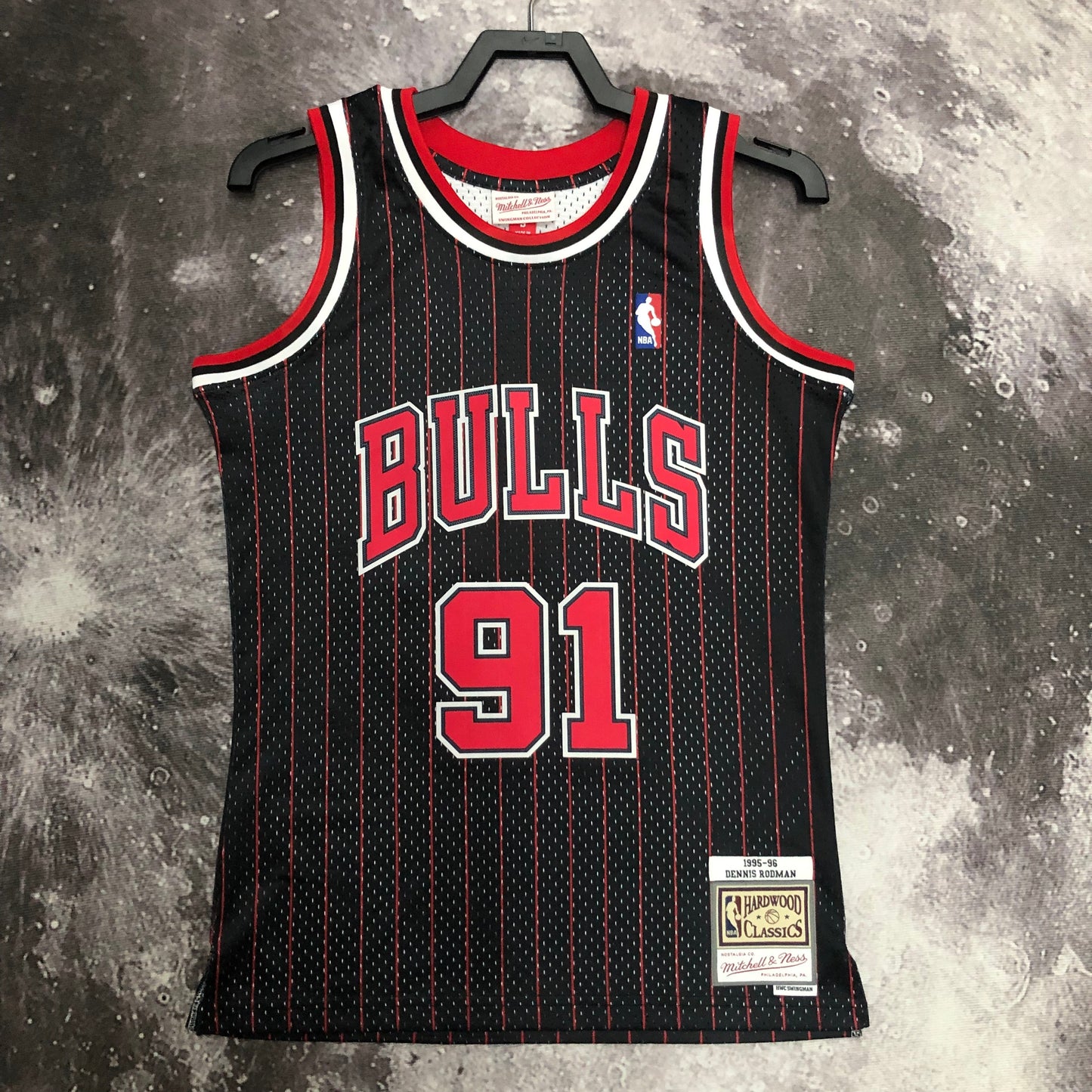 MN hot-pressed vintage jersey: SW Bulls 96 Black Stripe 91 Rodman