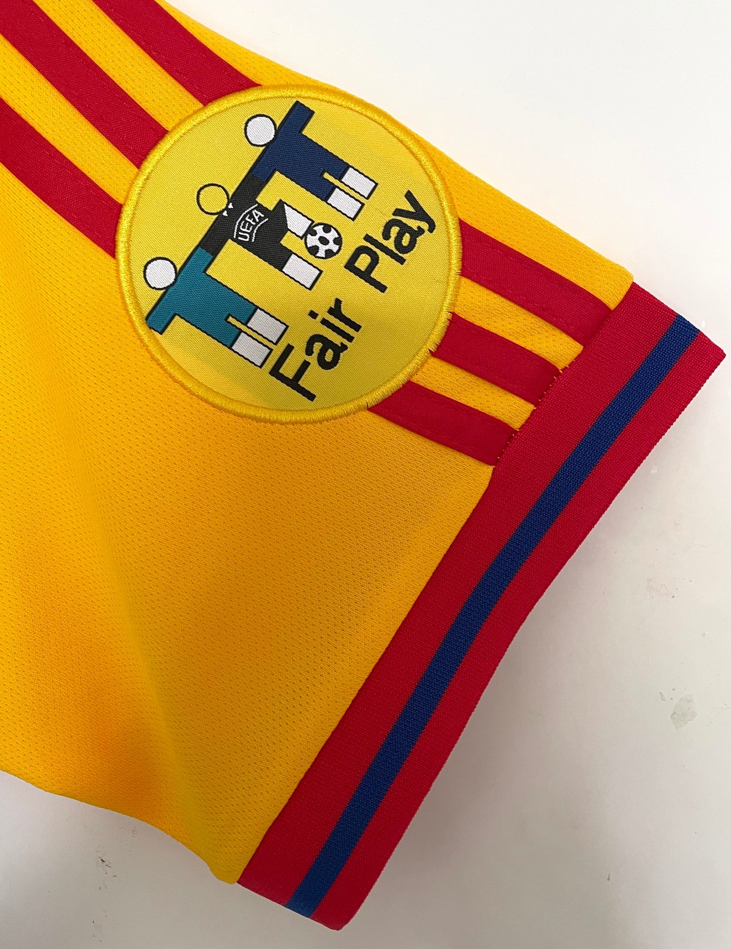 Retro 2000 Romania home S-XXL