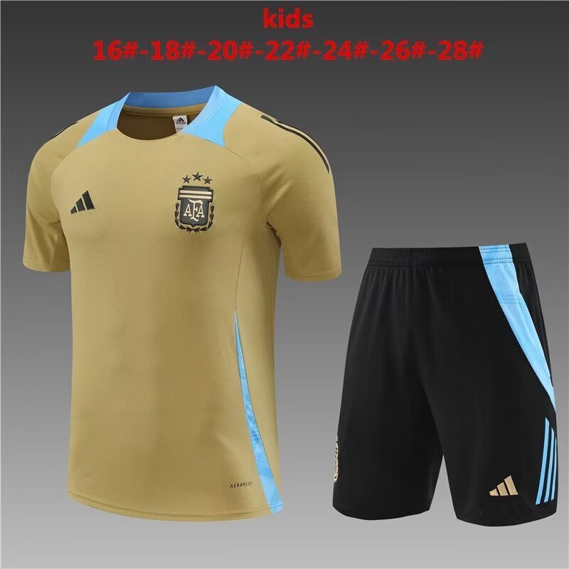 Kids Argentina Training Set – Gold/Black (16–28)