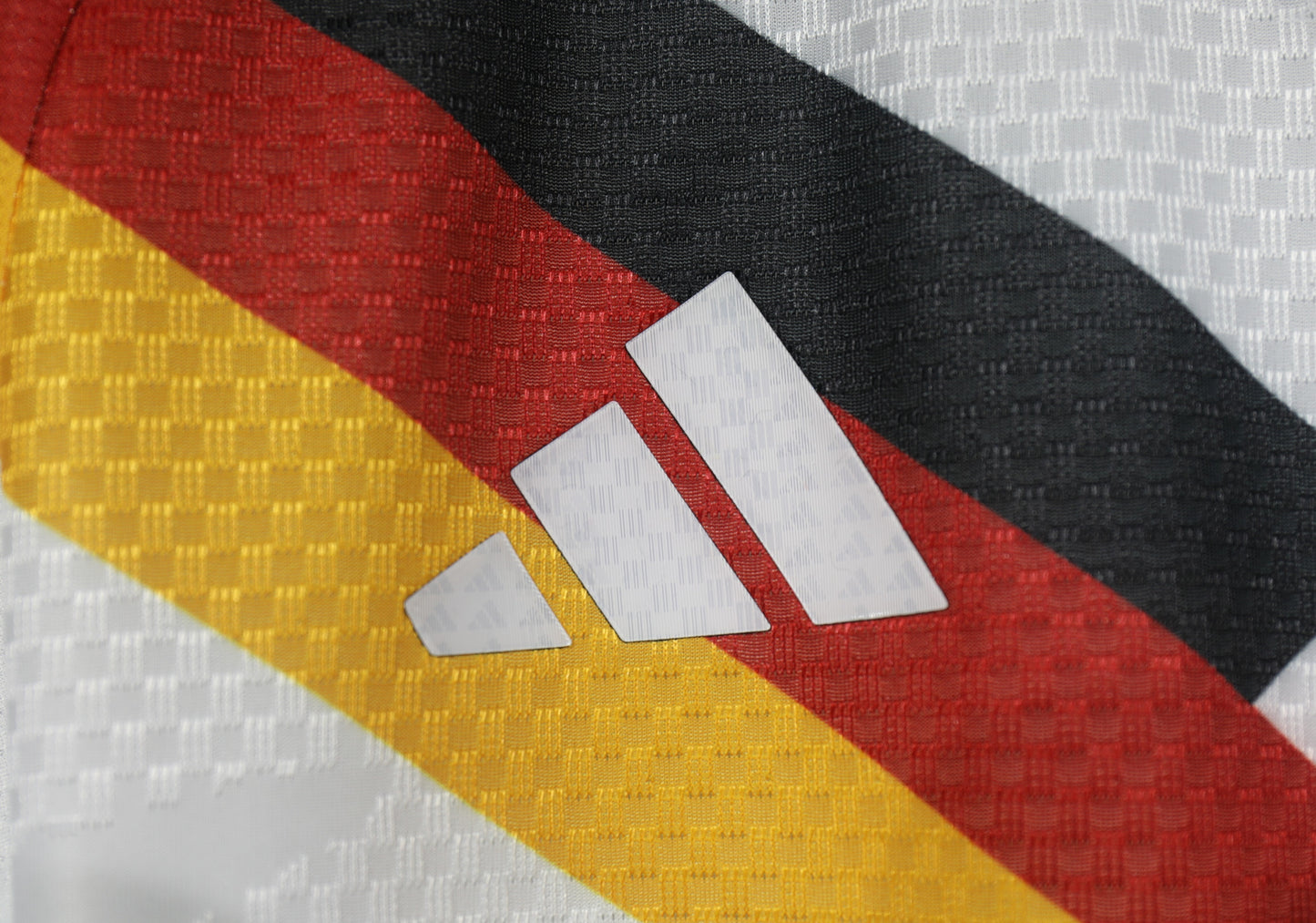 Germany Home Kit 26/26 Player Edition