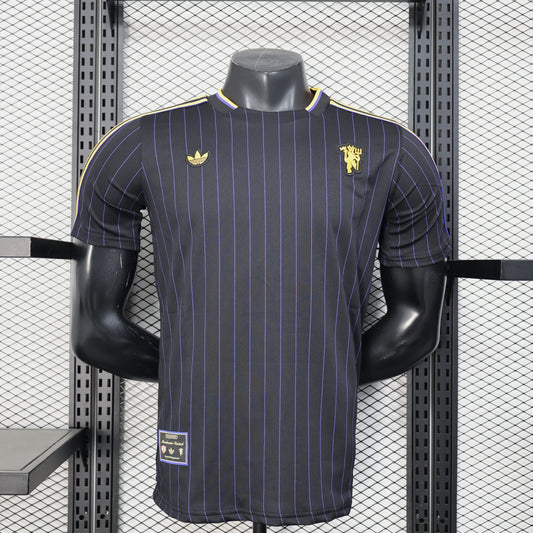 25/26 Manchester United casual player edition