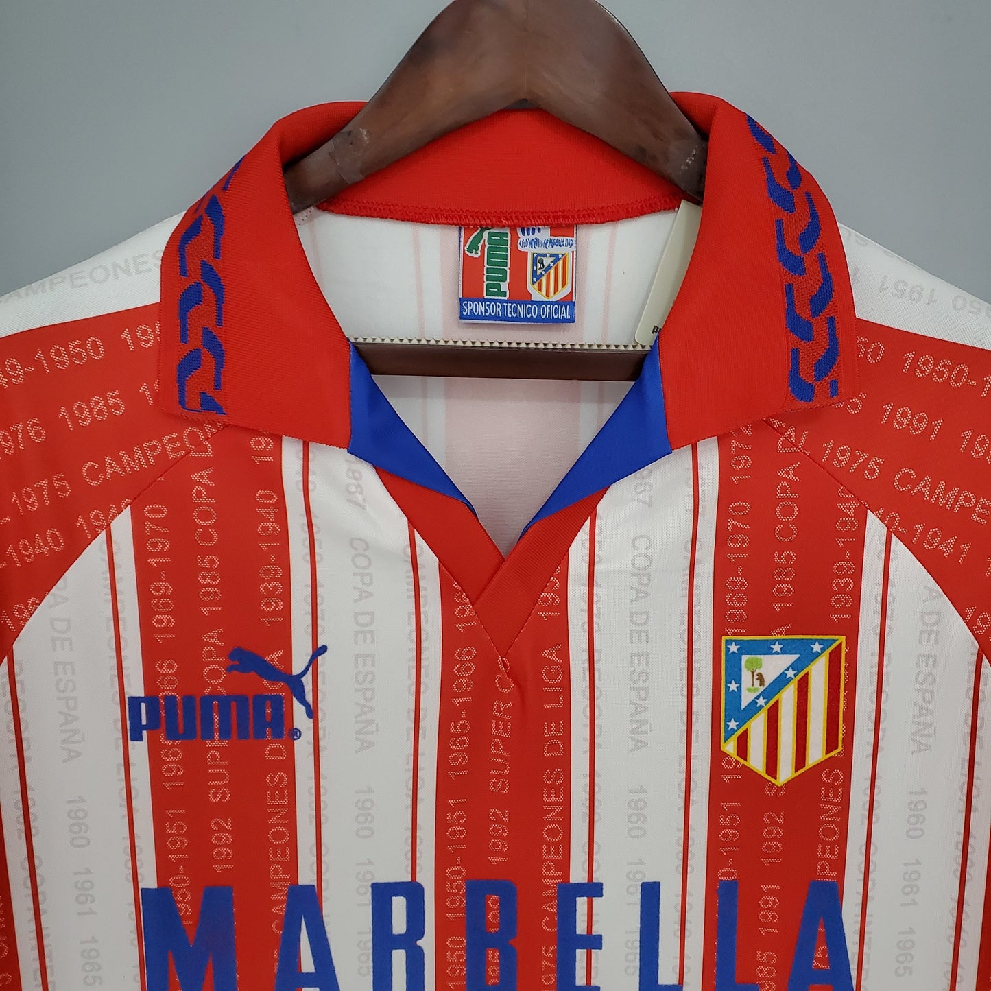 Retro Atletico Madrid 95/96 Home Kit