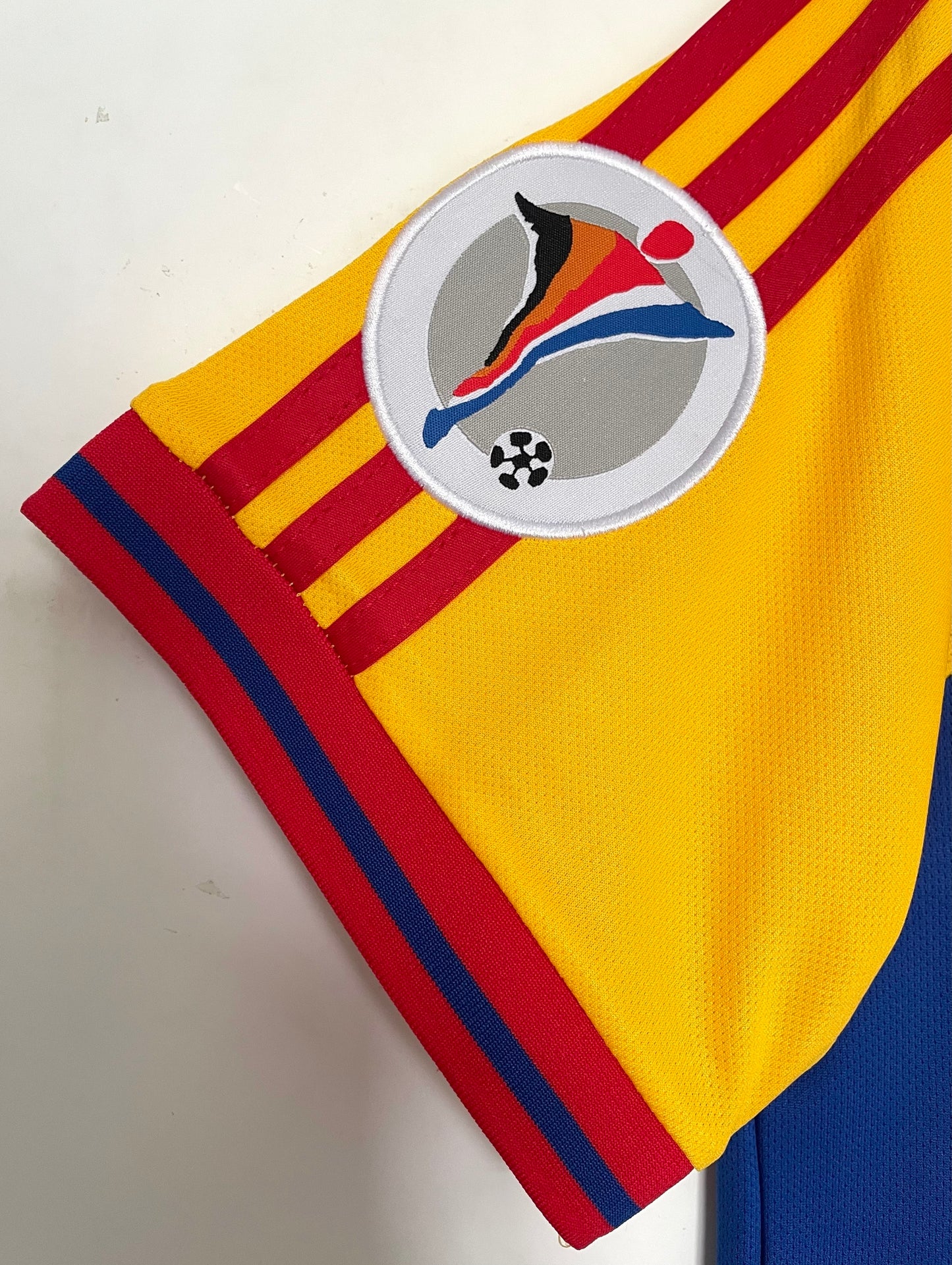 Retro 2000 Romania home S-XXL