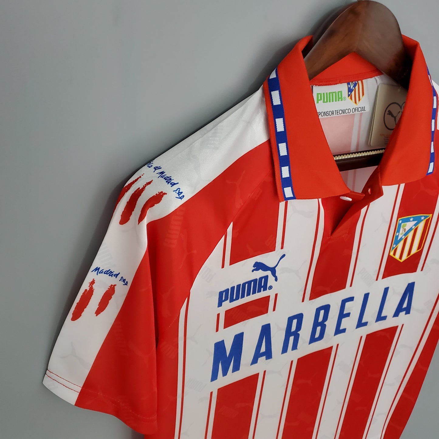 Retro Atletico Madrid 94/95 Home Kit