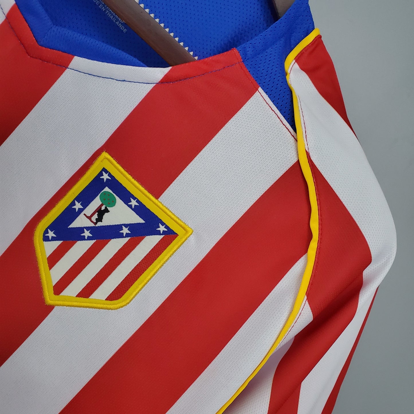 Retro Atletico Madrid 04/05 Home Kit