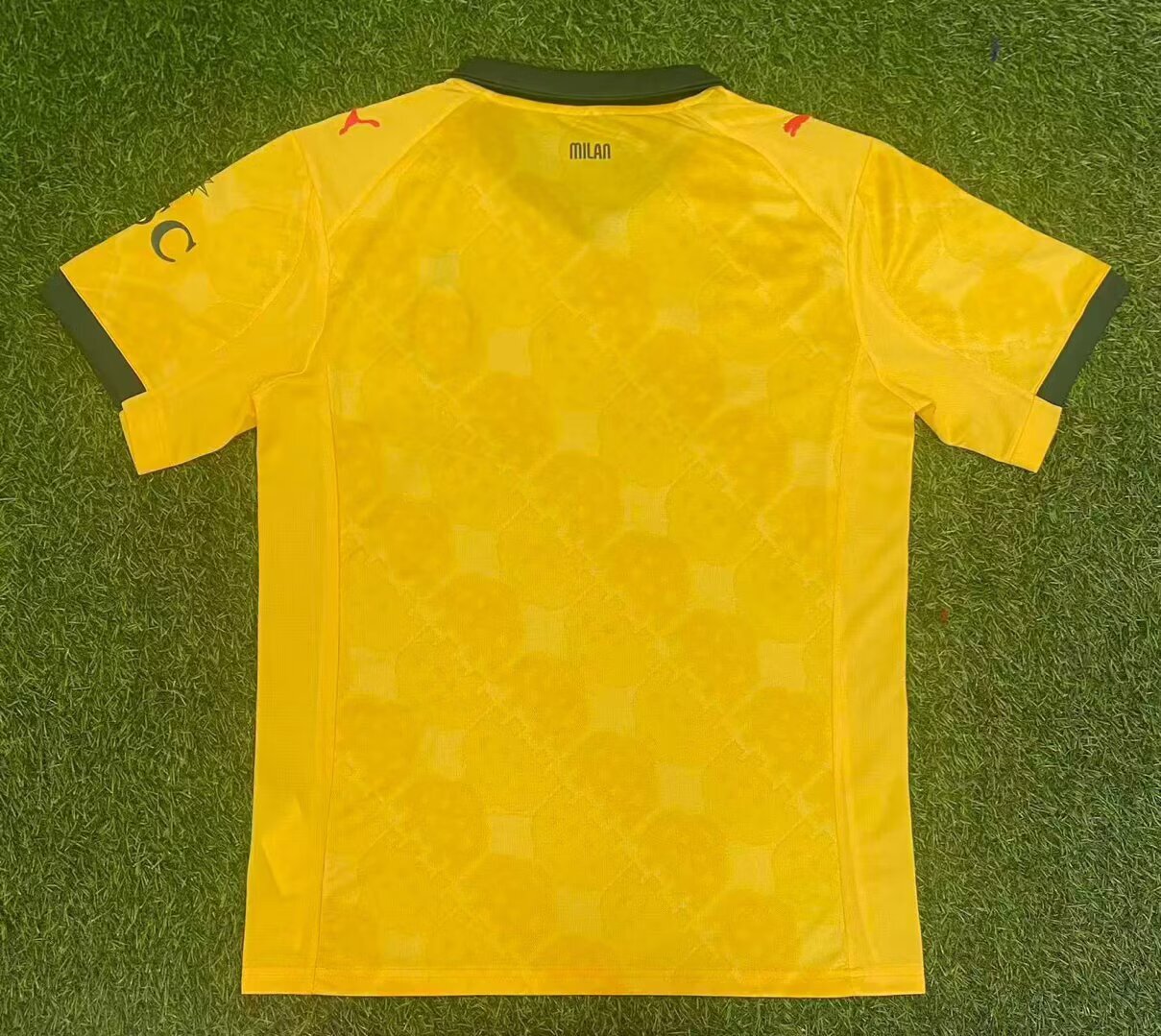 25/26 AC Milan Second away kit