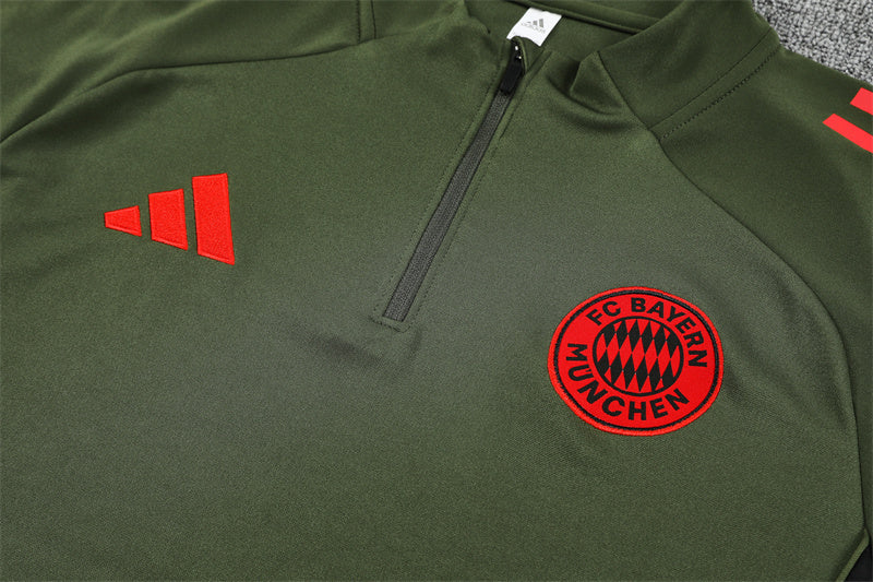 2025/26 Bayern Green Half Pull Training Suit (Adults&Kids)