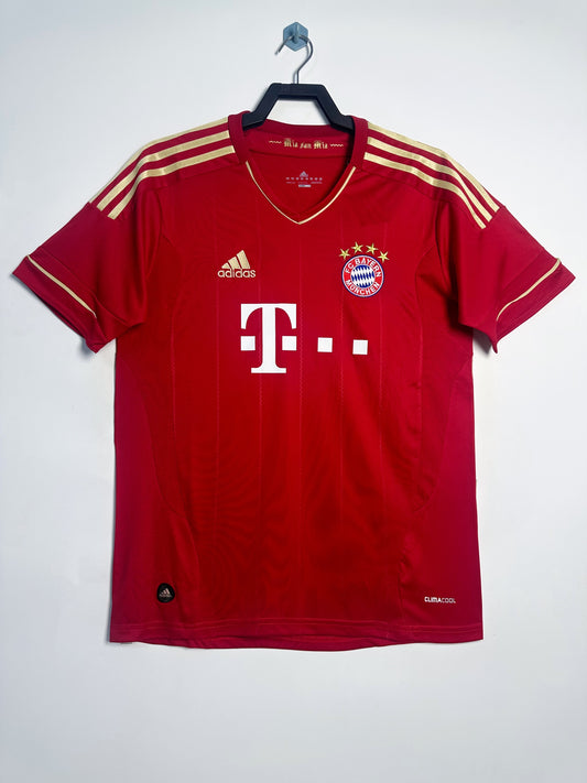 Retro 2012/13 Bayern Munich Home Shirt