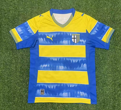 25/26 Parma away kit