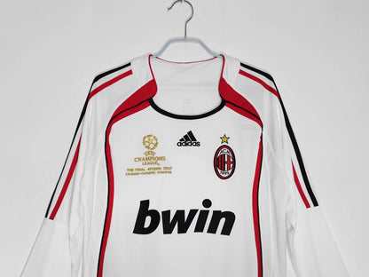 Long sleeved: 2006/07 AC Milan away