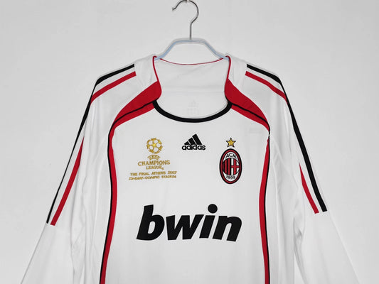 Long sleeved: 2006/07 AC Milan away