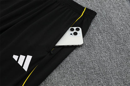 2025/26 Real Madrid White Half Pull Training Suit (Adults&Kids)