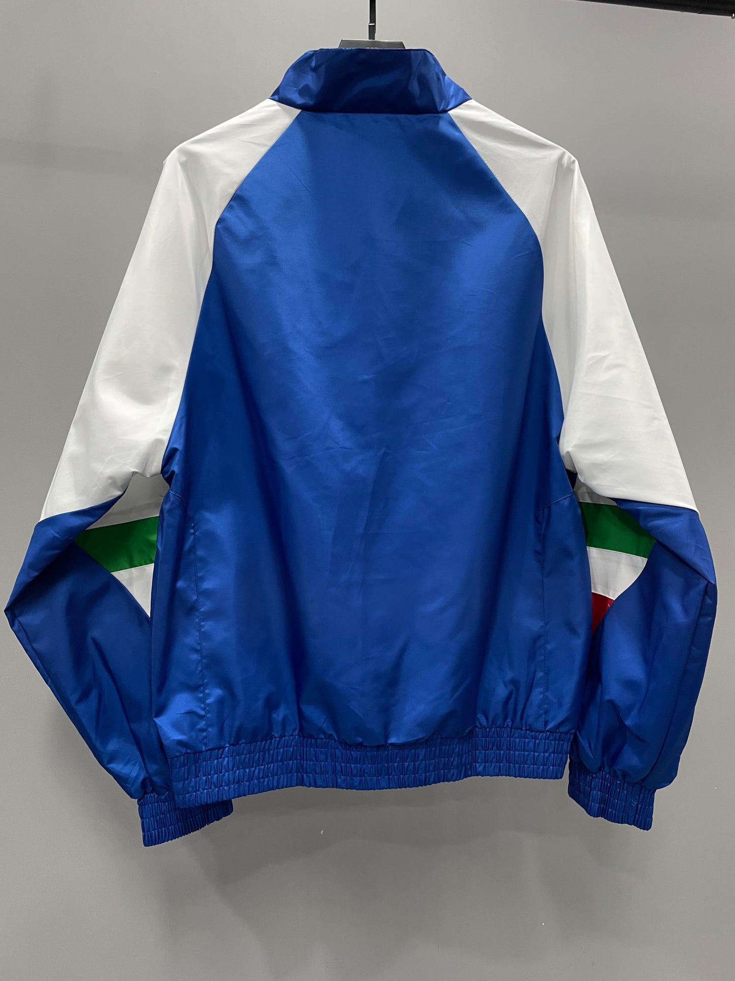 Italy Half Pull Windbreaker