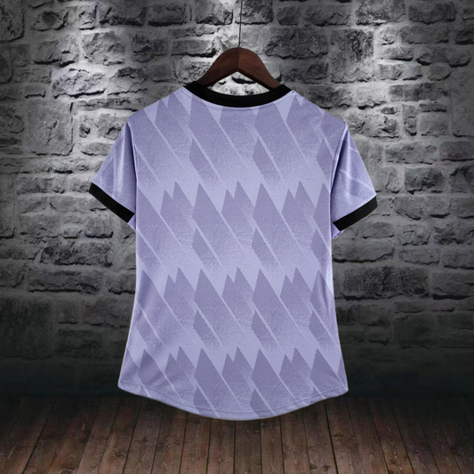 woman Real Madrid away