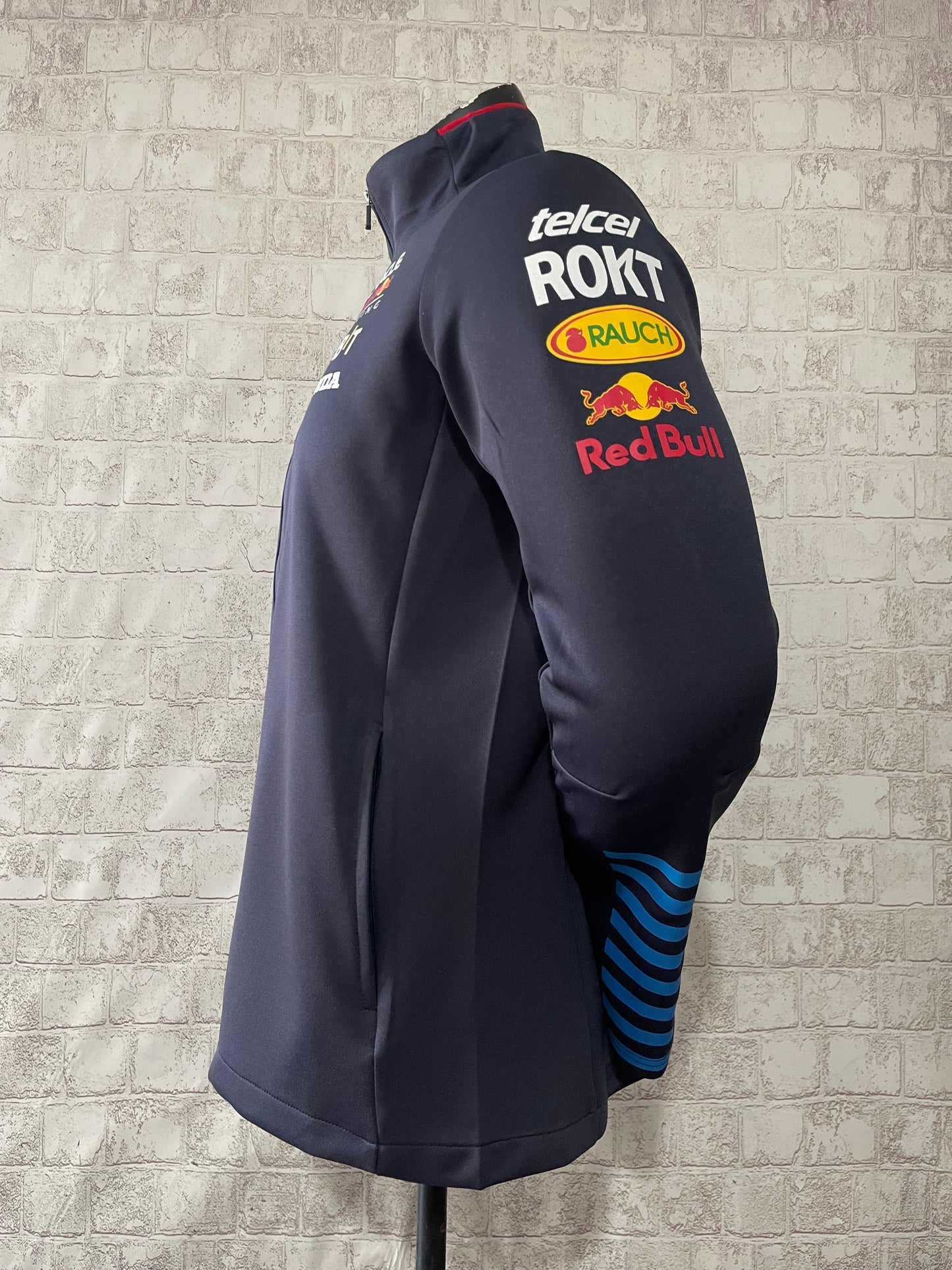 Red Bull Racing Team Jacket – Official F1 Style (S–3XL, Unisex)