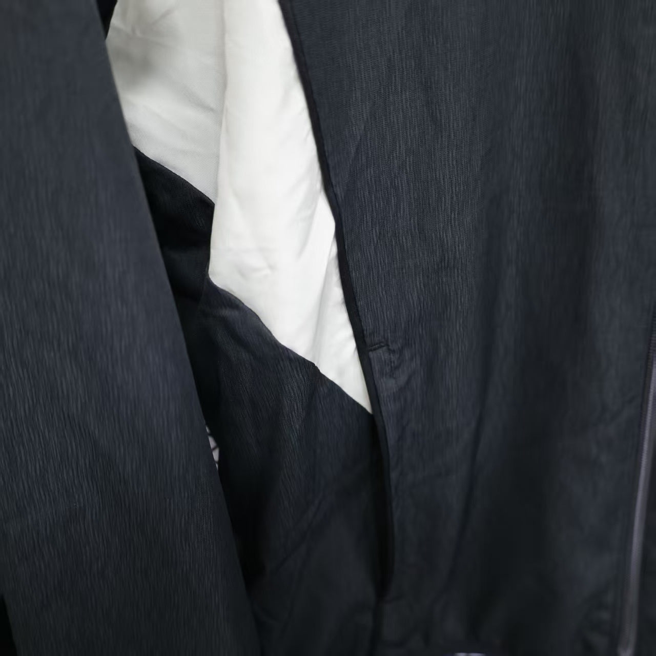 2025/26 LVP Windbreaker S-XXL