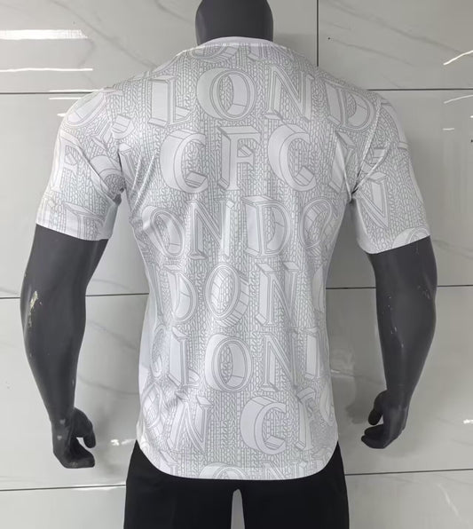 25/26 Chelsea pre match white training kit