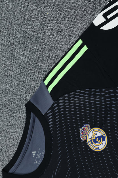 25/26 Real Madrid grey long sleeved goalkeeper S-XXL