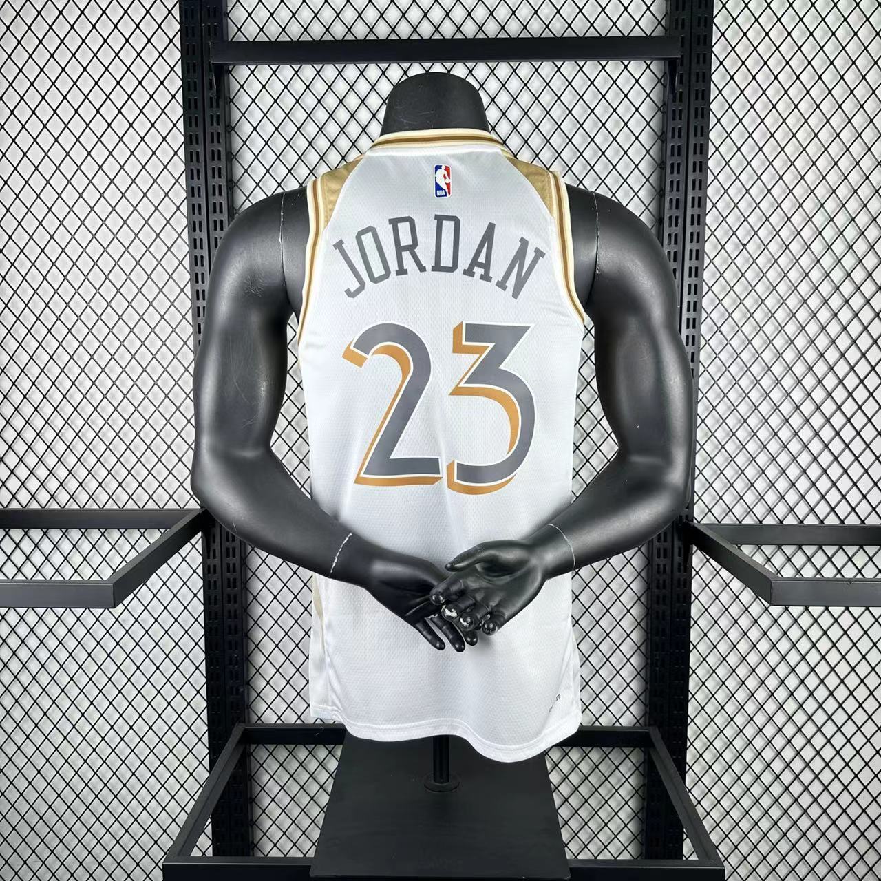 NBA Chicago Bulls White Jersey – #23 Gold Edition