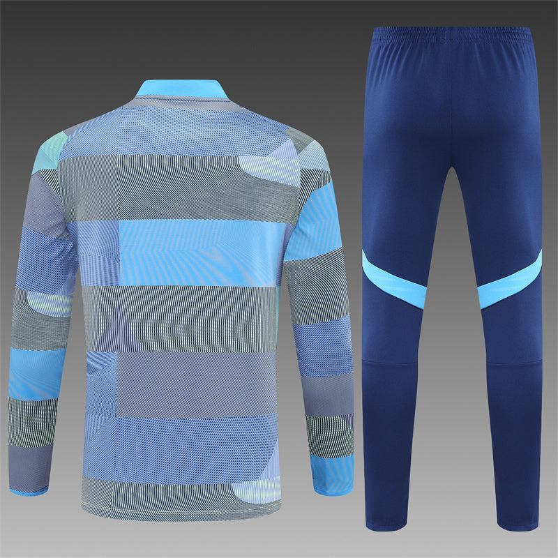 2025/26 Real Madrid Light Blue Half Pull Training Suit (Adults&Kids)