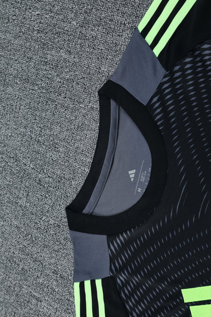 25/26 Real Madrid grey long sleeved goalkeeper S-XXL