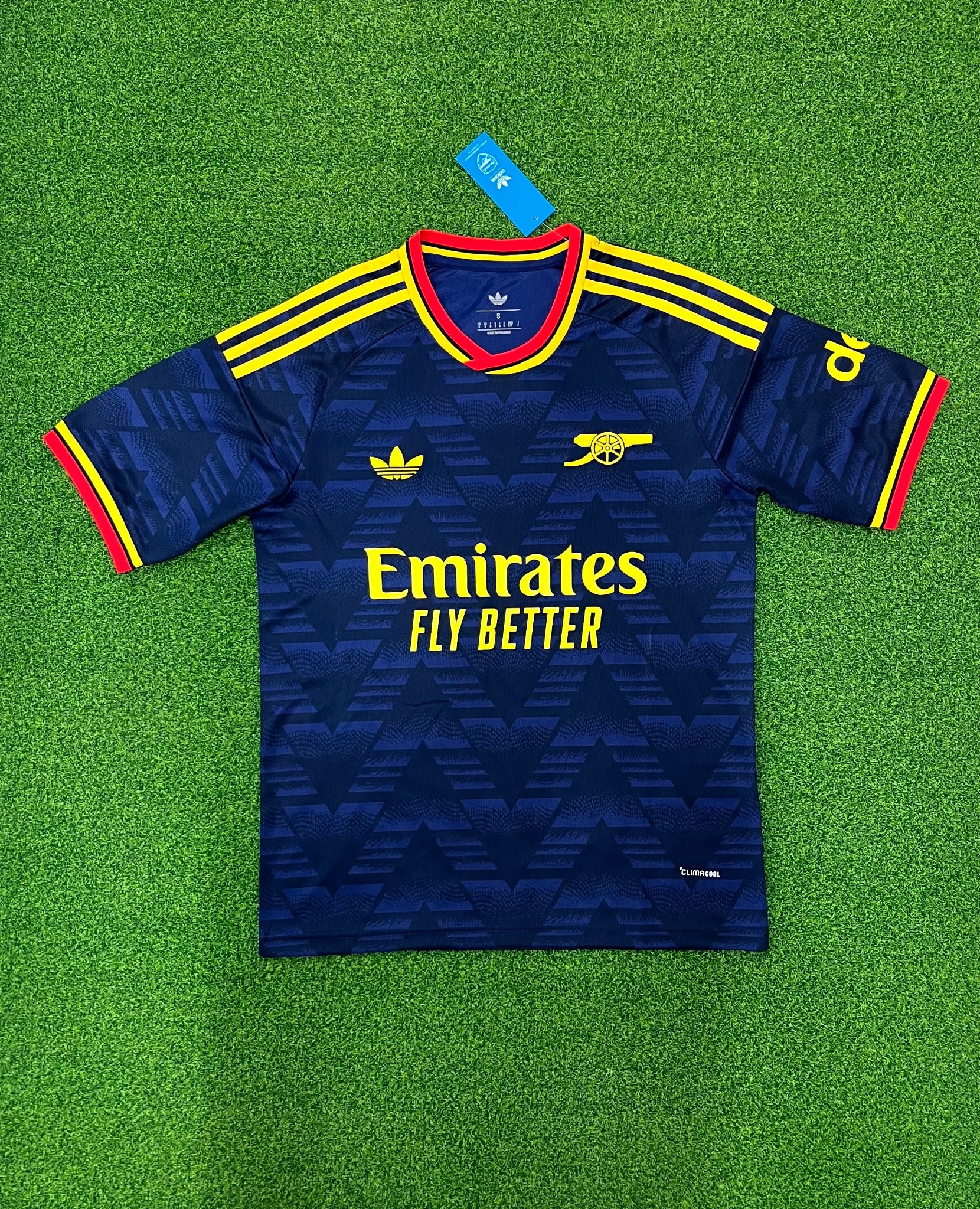 Arsenal away kit 26/27 voorkant