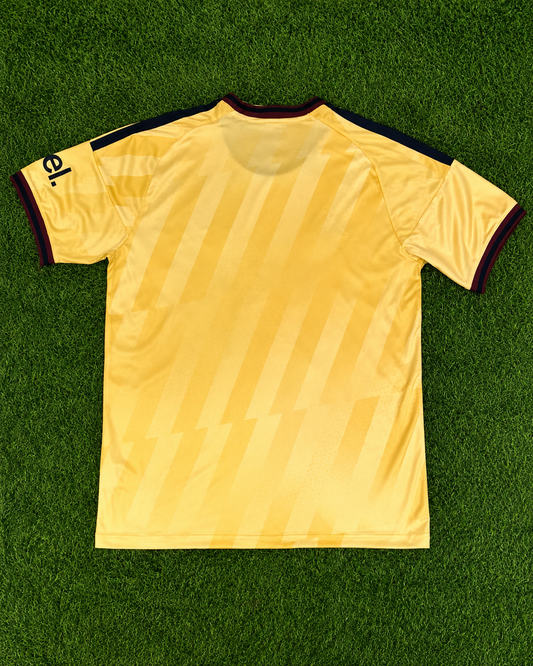 Arsenal 2026/27 second away kit achterkant