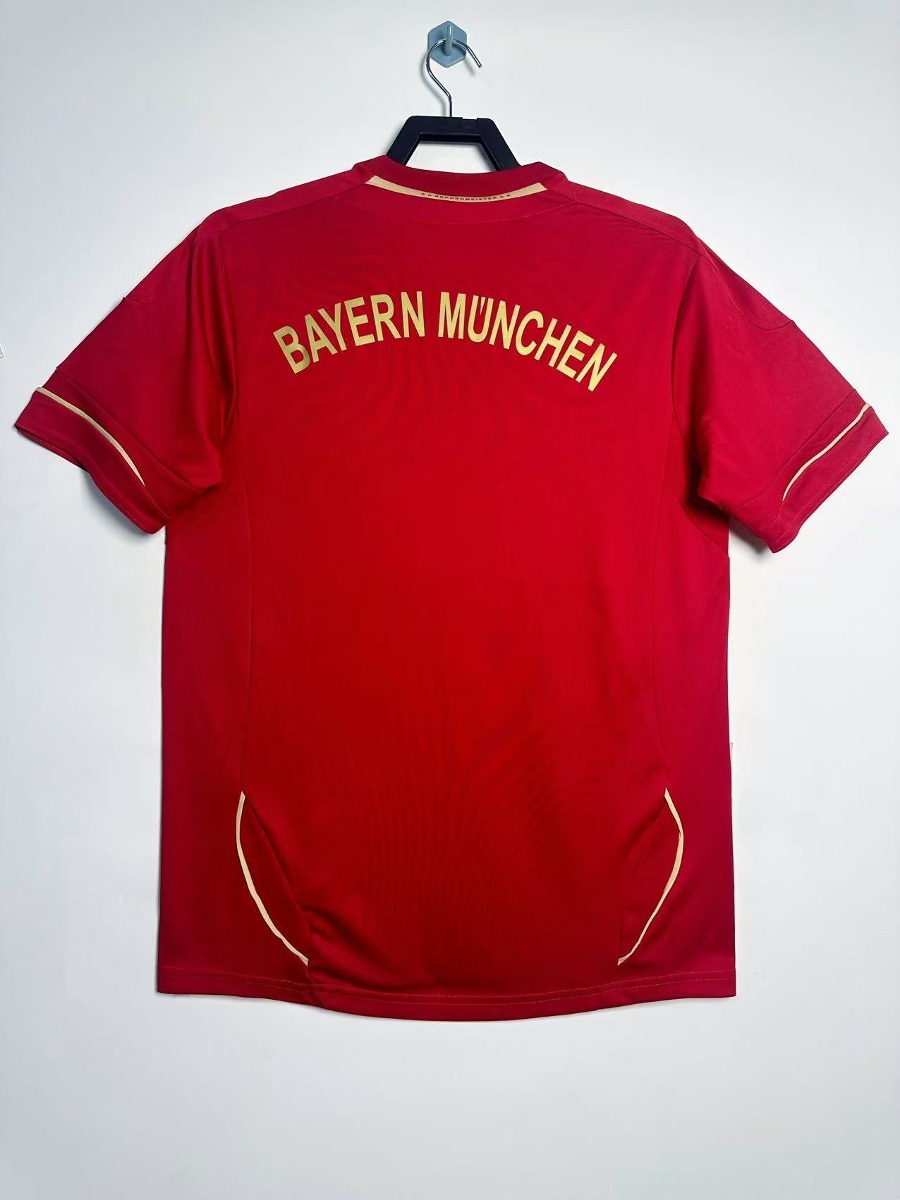 Retro 2012/13 Bayern Munich Home Shirt