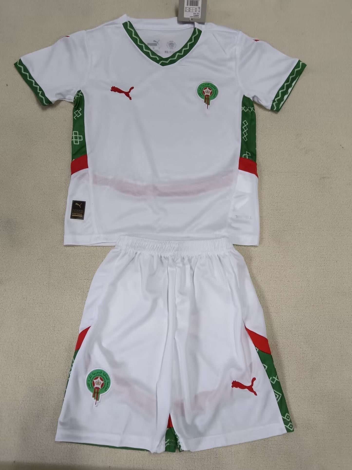 24/25 Kids Morocco away Size: 16-28