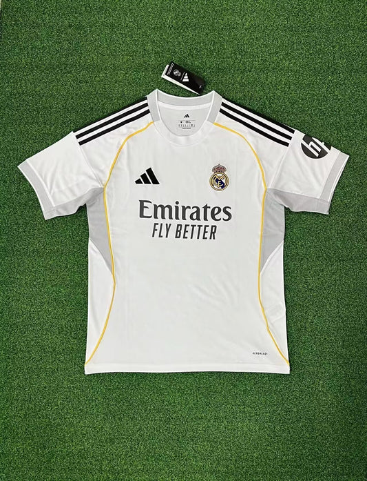 25/26 Real Madrid home kit