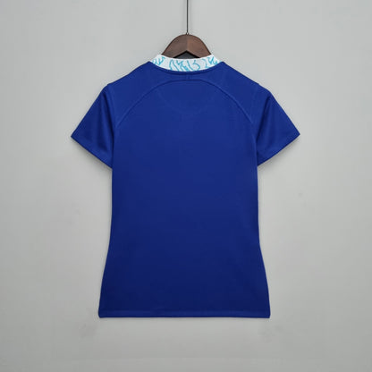 women Chelsea home