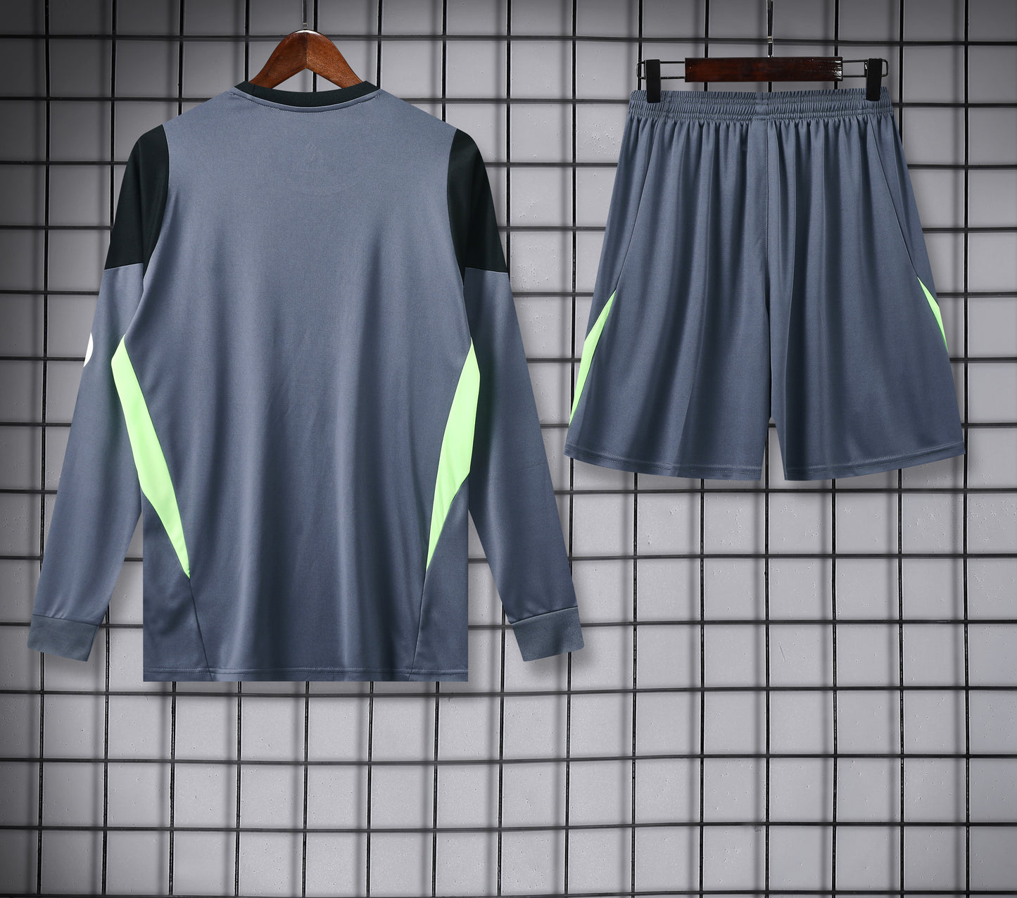 25/26 Real Madrid grey long sleeved goalkeeper S-XXL