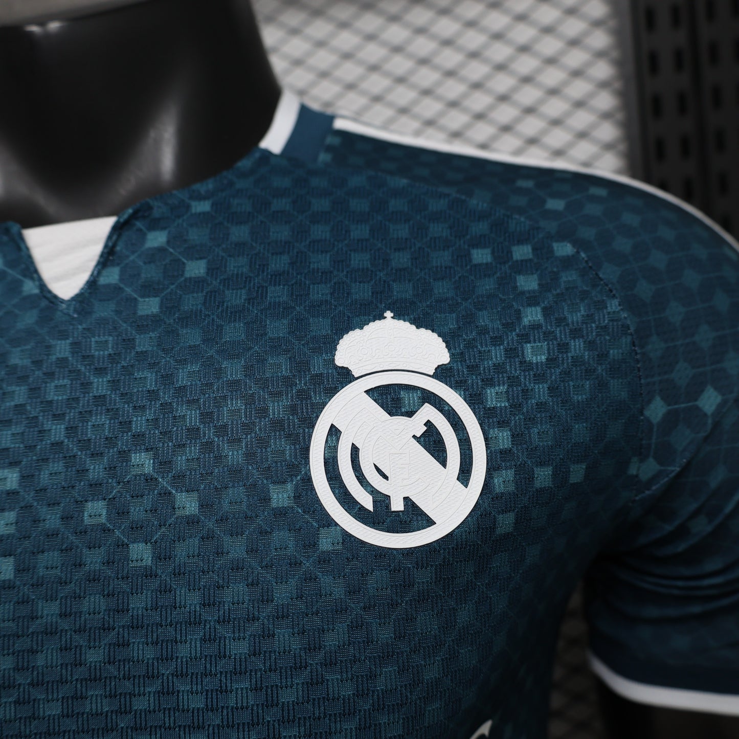 Real Madrid 2026/27 away player version badge detail