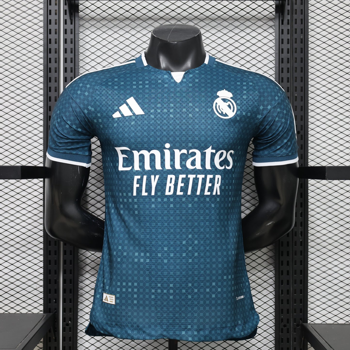 Real Madrid 2026/27 away player version voorkant